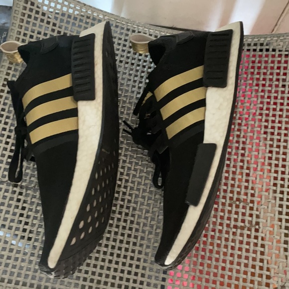 Adidas NMD gold/black. 10 1/2 in men main image 4